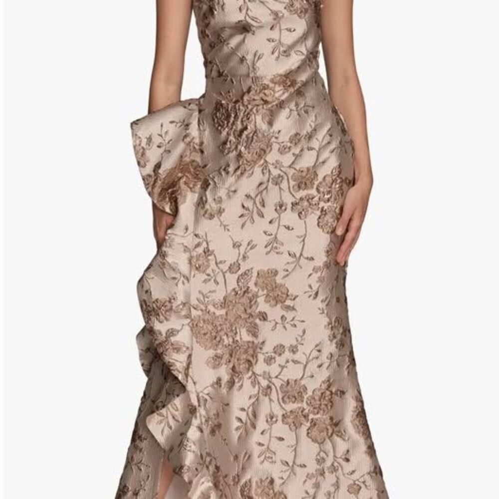 Donna Karan Floral Metallic Jacquard Sleeveless Gown